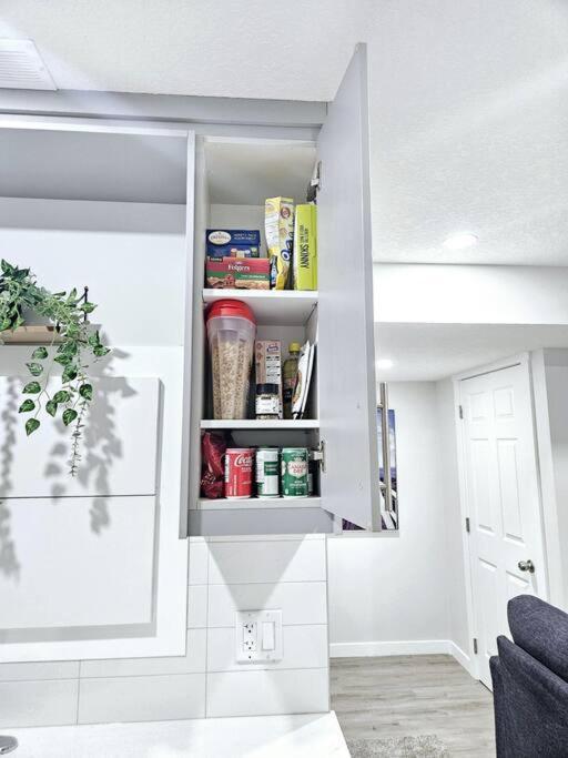 Cozy Suites In Calgary Area Balzac 外观 照片